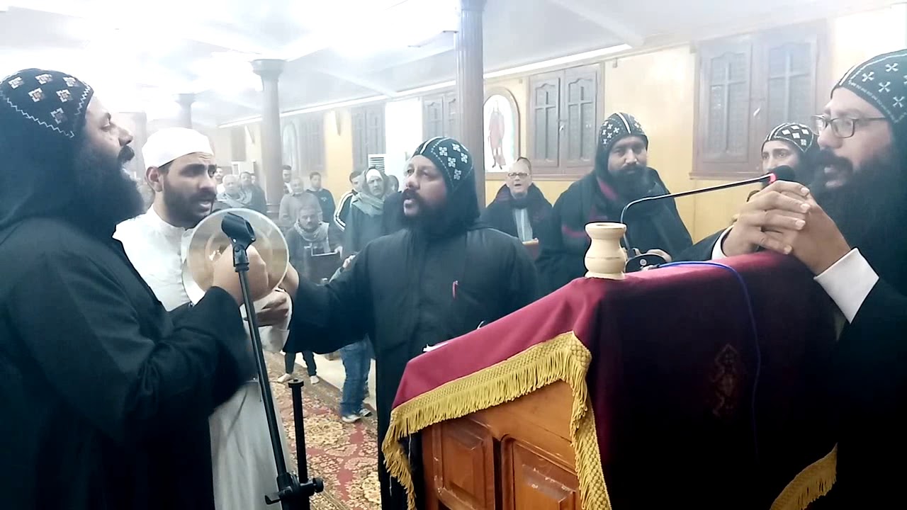 تمجيد الانبا بيشاى بدير الانبا بيجول الانبا بيشاى بجبل الاحمر بسوهاج عيد الانبا بيشاى بجبل الاحمر