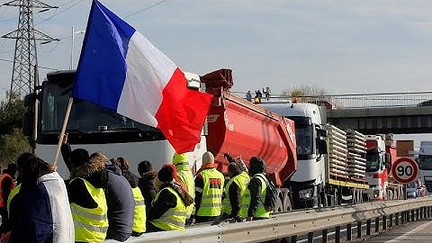 Четвертый день протестов во Франции