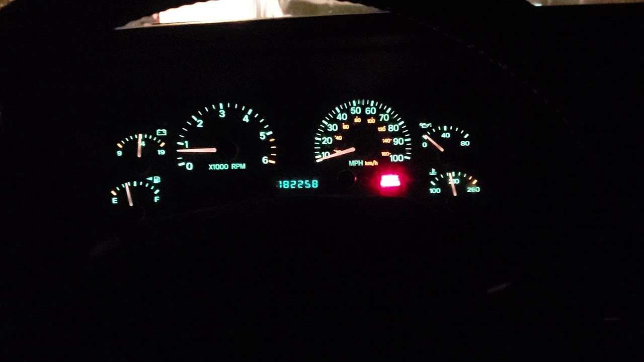 2000 XJ low oil pressure YouTube