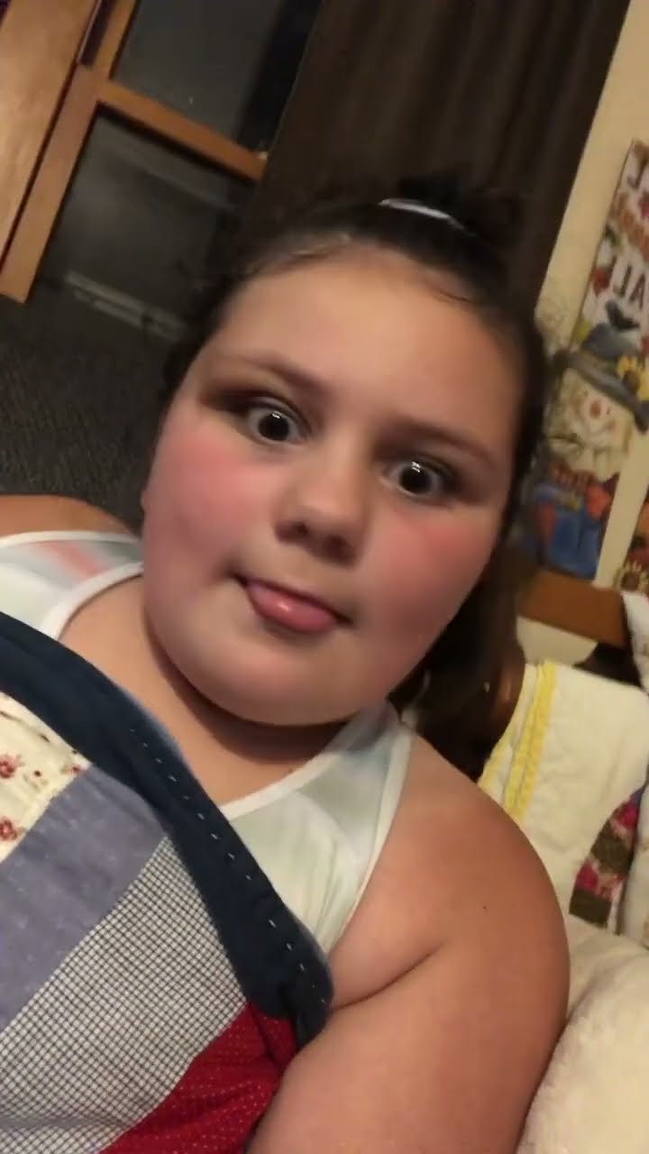 Girl Scouts ️🐾🦋🎃 - YouTube