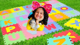 Chanson Alphabet Anglais| Comptines Et Chansons Éducatives #1 | À Bébé Chanson 0+