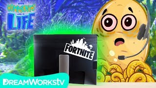What Playing FORTNITE For The First Time Feels Like | YOUR COMMENTS COME TO LIFE