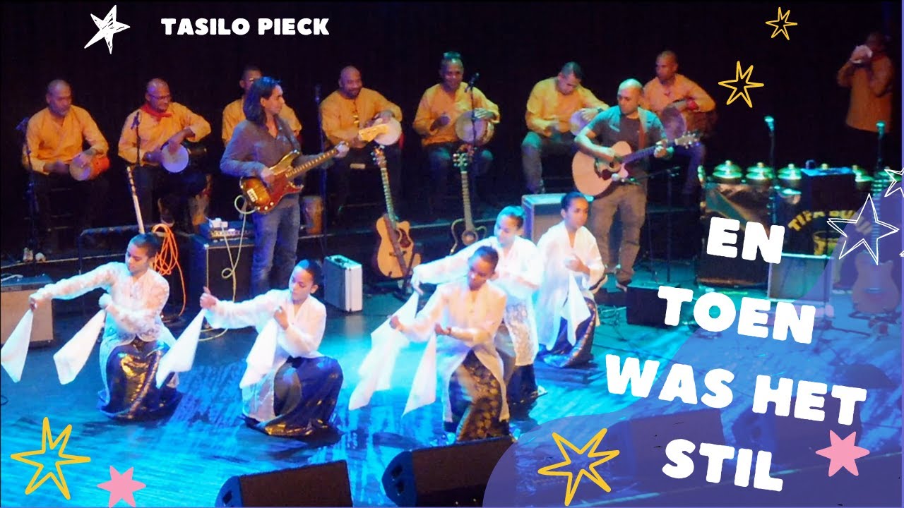 MUZIKALE BOEKPRESENTATIE: EN TOEN WAS HET STIL - YouTube