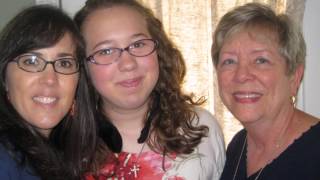 Milestone Slideshows | Senior Graduation Slideshow - Lauren