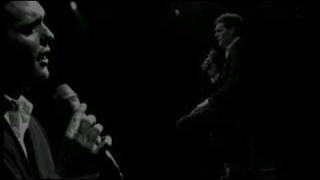 Video thumbnail of "Michael Buble  Kissing a Fool"