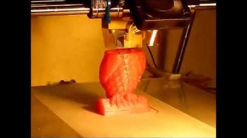 Reprap - Prusa Mendel i2 - Printing Owl