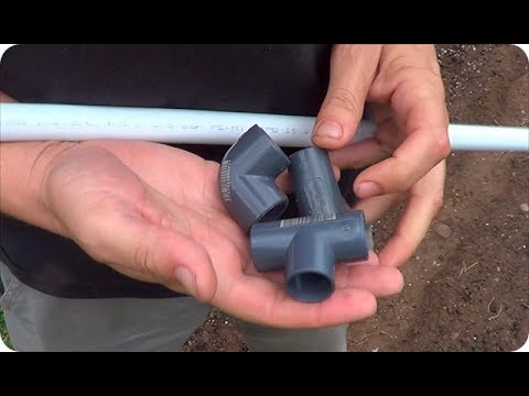 Video: Cigüeña de bricolaje para el jardín: tres formas únicas de crear a partir de materiales improvisados