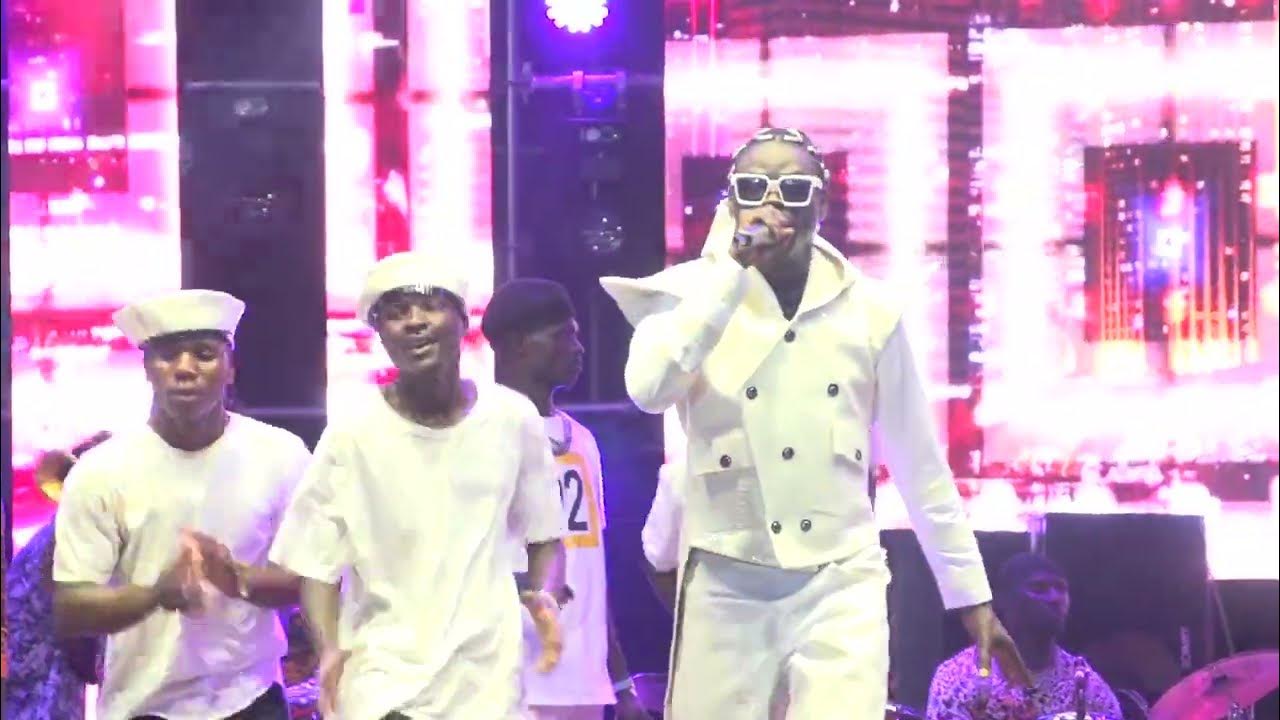 Clever J performing Tuli Bulungi live at Lugogo KCC Grounds YouTube