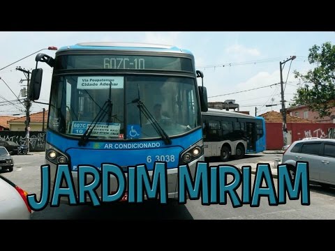 Superarticulados em Ruas Estreitas no Jardim Miriam