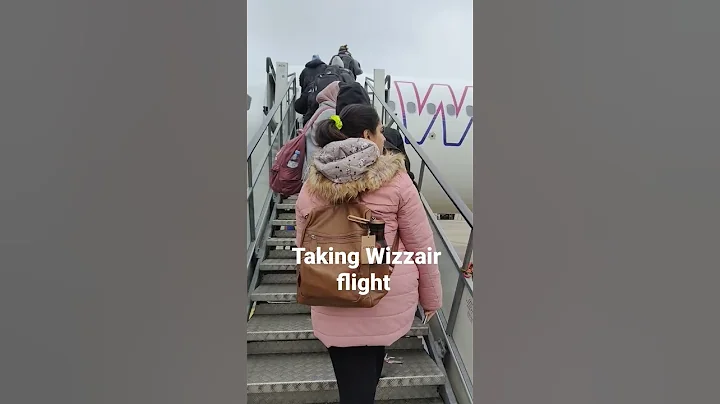 boarding Wizzair flight from Luton airport