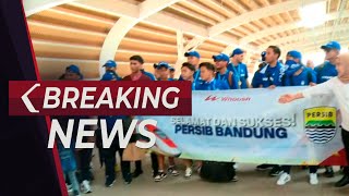 BREAKING NEWS - Kedatangan Tim Persib di Bandara Halim Usai Juara Liga 1