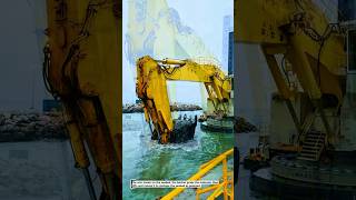 Massive Power! Dredging Mud &amp; Rocks at Sea