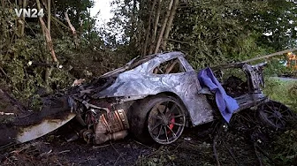 VN24 - Porsche GT3 burns down after accident on A44 - full salvage operation