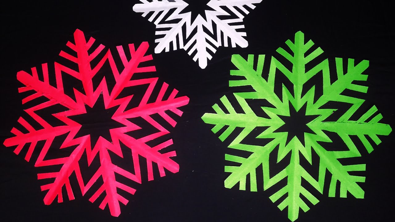 Snowflakes-How to make easy Paper cutting Snowflakes for Christmas ...