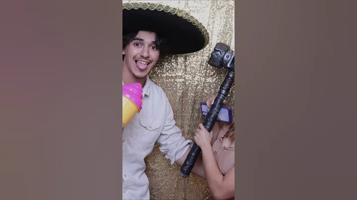 Capture Sweet Moments in the Photo Booth #photobooth