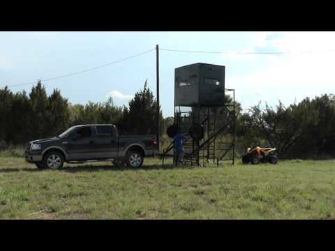 Bloodchaser trailer deerstand - YouTube