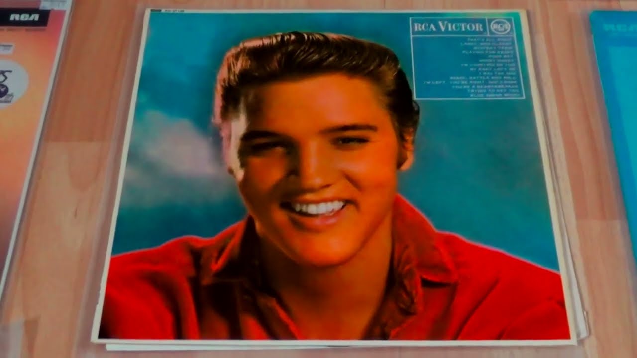 Elvis Presley Vinyl Albums .