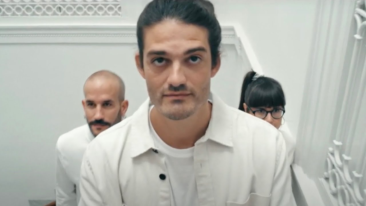 在 YouTube 上观看 Els Catarres - DIAMANTS (2021) 在 YouTube 上观看 Els Catarres - DIAMANTS (2021)