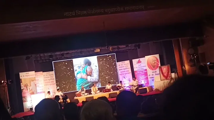 शेवटी शेवटी खूप आल्या सरी || सोबतीचा करार || वैभव जोशी .