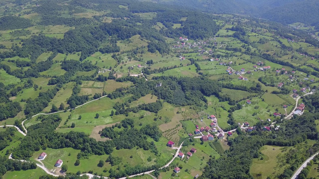 Rujići (Noćajevići, Krivajevići, Stupari) u 4K DJI Mavic Pro dron, 8.8.