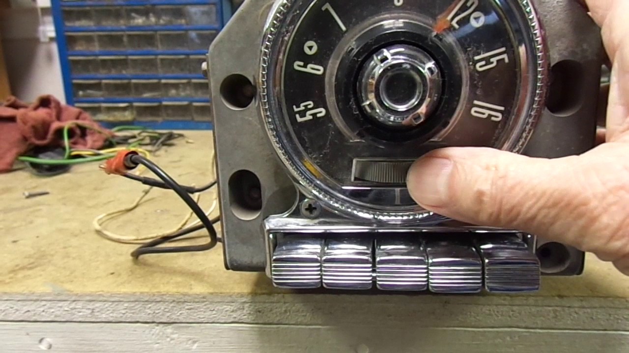 1955 Ford AM Push Button Radio Fairlane Custom 6V Tested