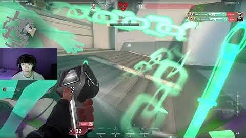 insane clutch from sinatraa sova