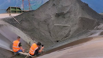 Today we unloading 4450 tons of crushed phosphate rock - Smooth Flow - Vlog of work on the barge