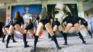 Russian Booty Twerk