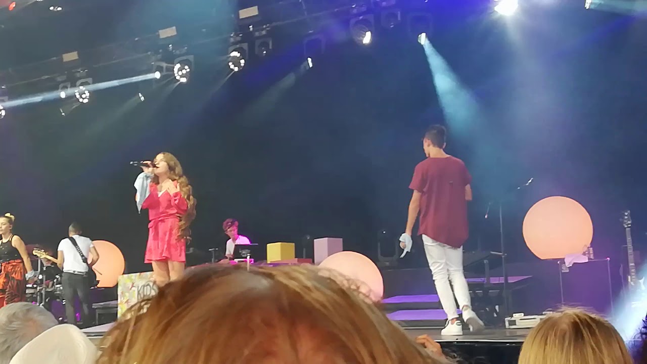 Concert kids united (happy)