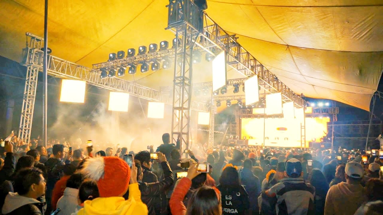 🔊🚩(((LA CUMBIA EXTRAÑA))) ASI INICIO SONIDO SAMURAI EN PLAZA LOS GALLOS