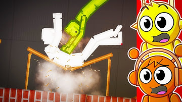 Reacting To PEOPLE FIGHTING with MELONS In People Playground!