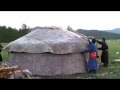 Традиционный монгольский способ валяния войлока