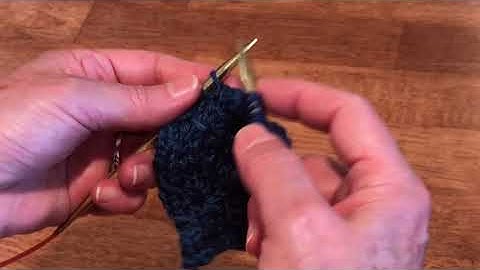 Knitting Tiny Scales Stitch