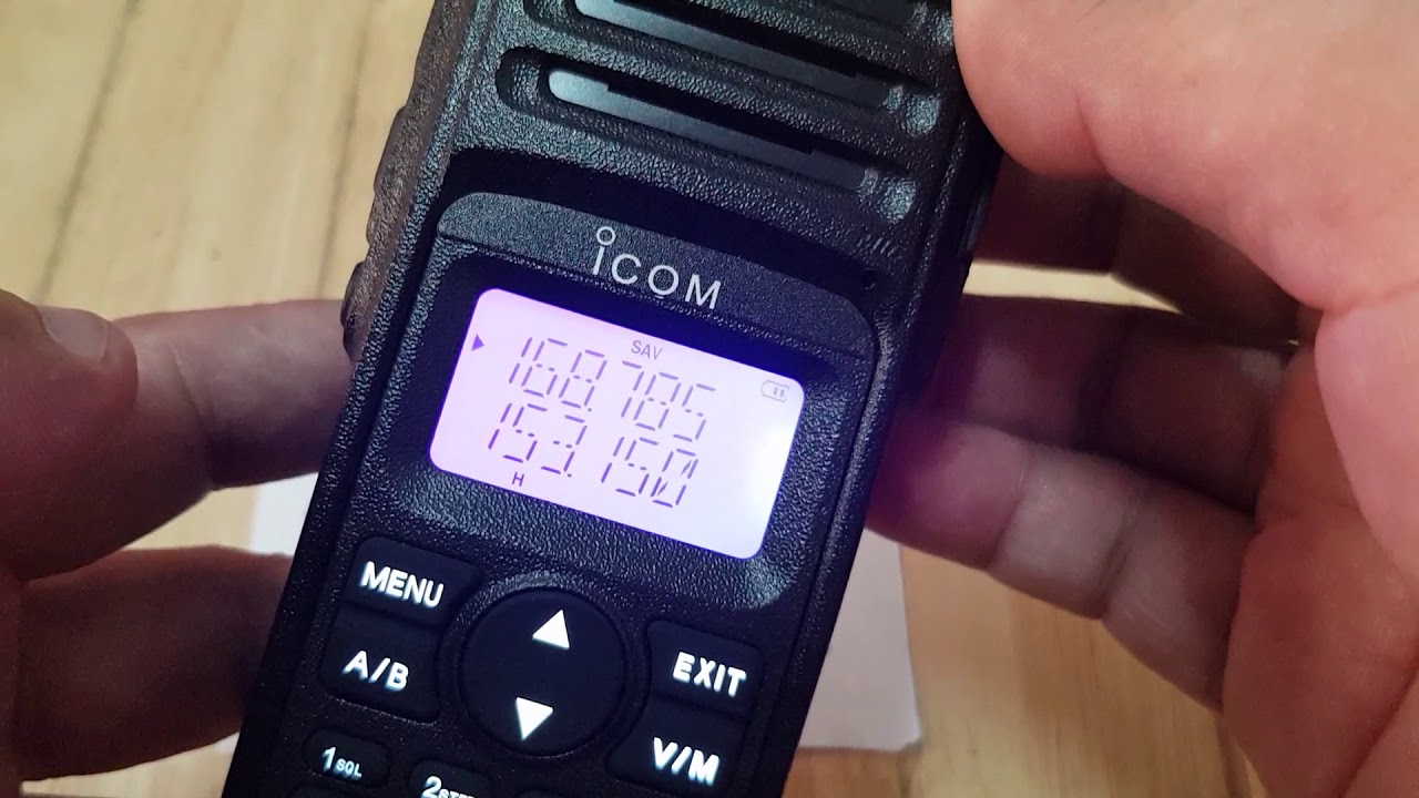 วิธีฟัง 2 ช่องพร้อมกัน Icom D11