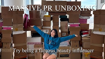 *MASSIVE* unboxing 200 PR boxes…. Try being an influencer for a day