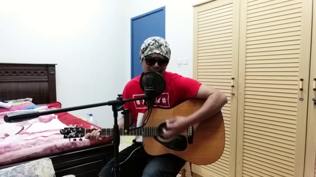 Naff Kau Masih Kekasihku Karaoke Backing Track With Acoustic