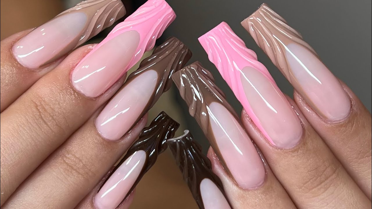 How Long Does A Full Set of Acrylic Nails Take?