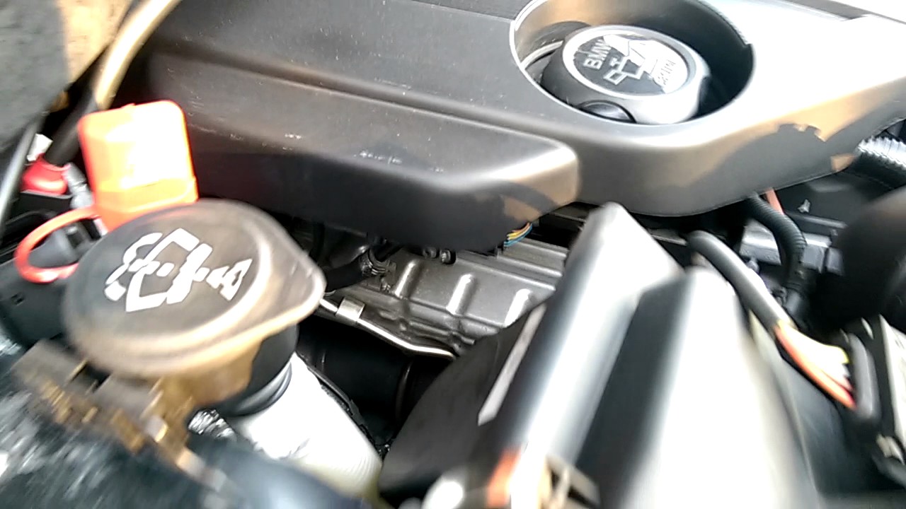 BMW 120d [E87] Klackergeräusche Motor YouTube