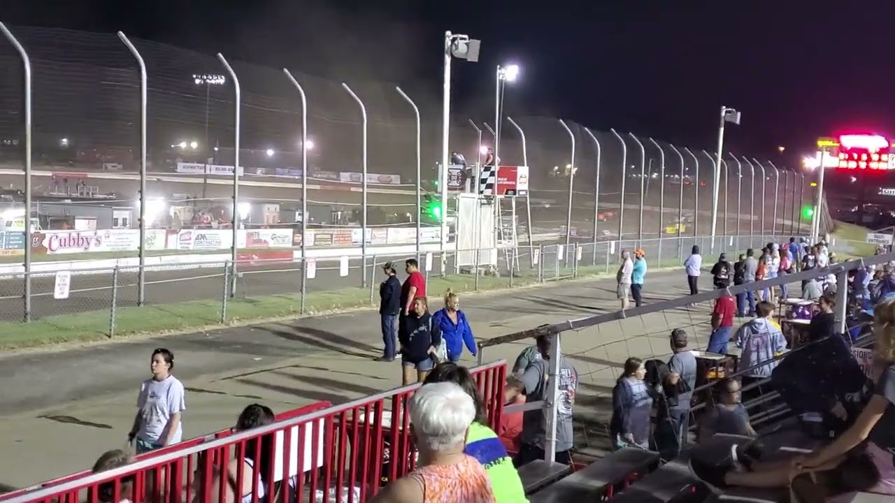 180 speedway modified laps