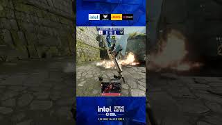 Staehr gets a INSANE TRIPLE KILL through the perfect flashbang! #esl #colognemajor #cs2