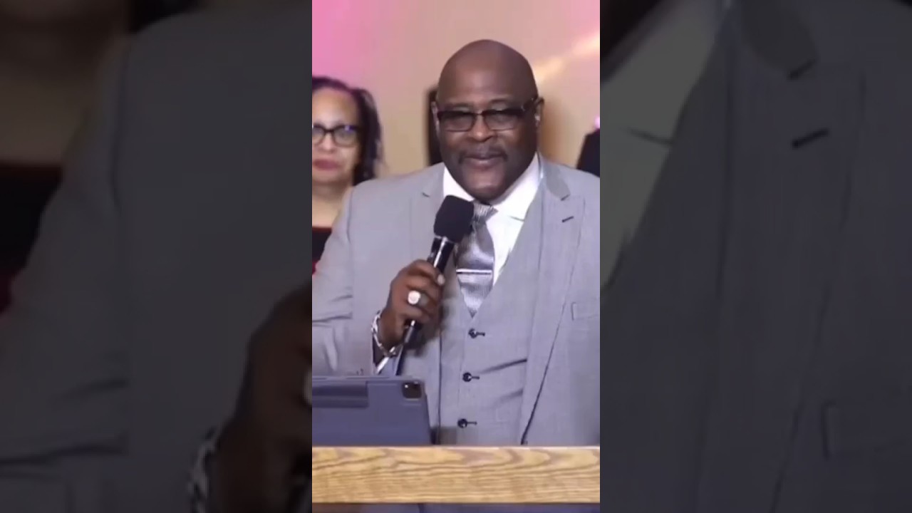 Marvin Winans sings Thank you Lord