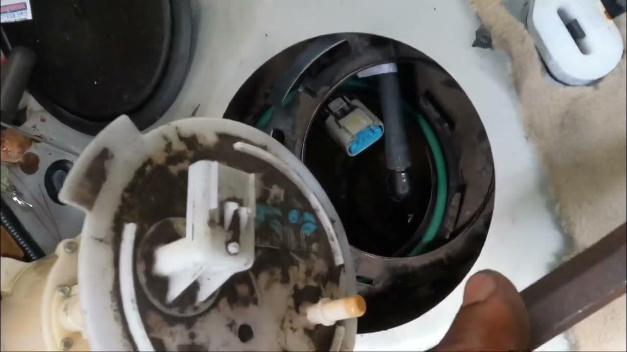 2006 Lincoln ls fuel pump - YouTube