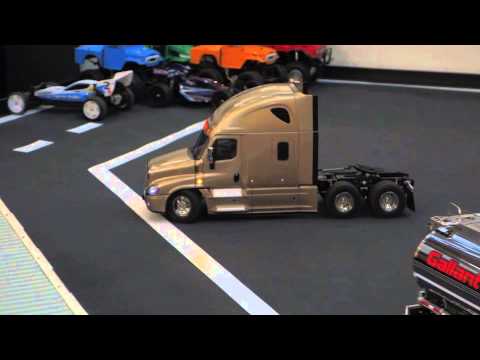 freightliner toy semi trucks