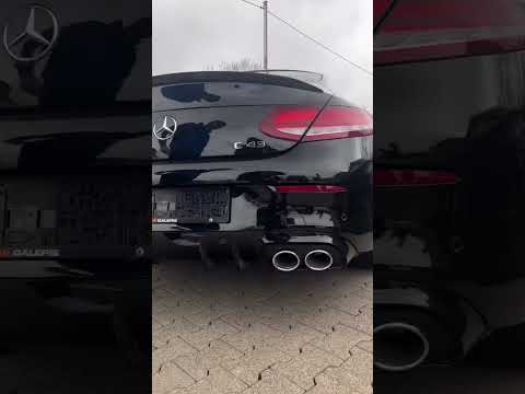 NEW G82 M4 Exhaust VS Mercedes C43 Exhaust