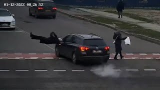 Момент збиття пішохода в Луцьку | Волинські Новини