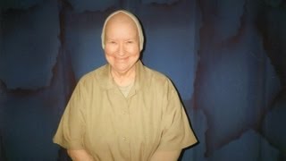 "I Do Not Want to Die in Prison": Cancer-Stricken Lawyer Lynne Stewart Seeks Compassionate Release