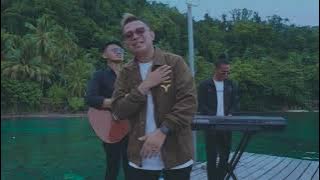 Helmy Sahetapy - Caca Kerudung Biru-Cover mario  g klau  EPISOD trip sally island halmahera selatan