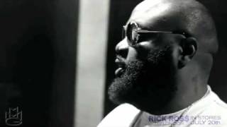 Rick Ross &amp; Raphael Saadiq In The Studio Making &#39;All The Money In The World&#39;