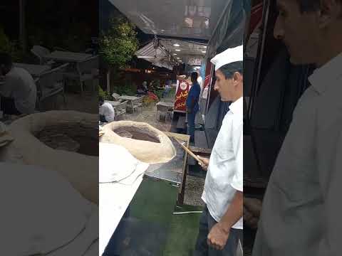 نانوایی سنتی رستوران پاییزان فلکه ابوکلام  