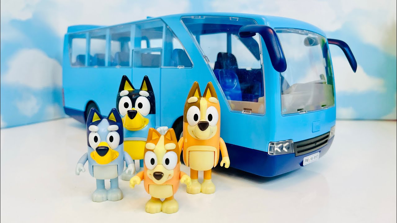 Bluey Figurine School Bus